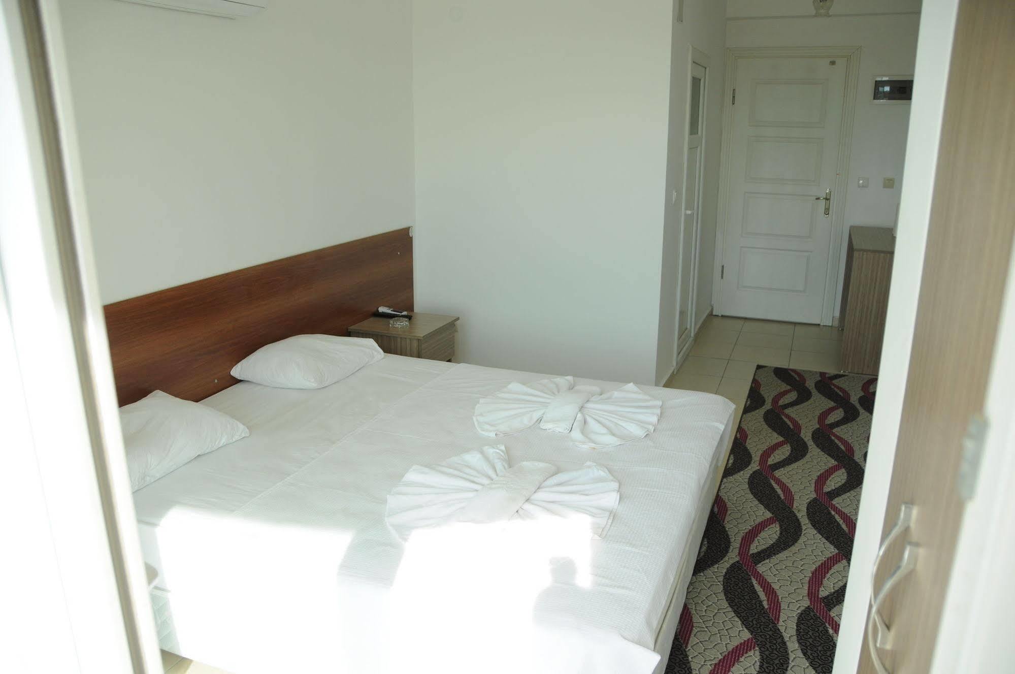 Demirci Hotel Antalya Eksteriør billede